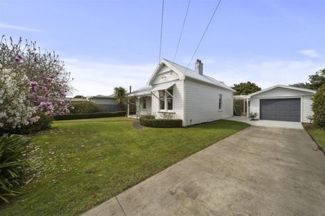 Photo of property in 22 Disraeli Street, Hawera, 4610