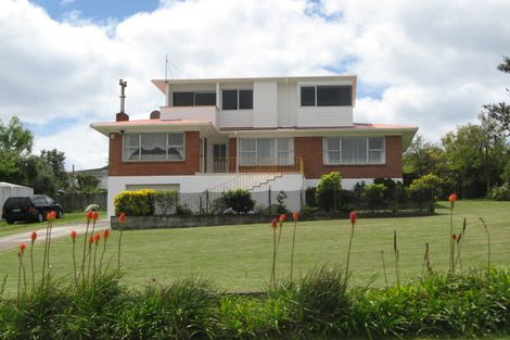 Photo of property in 26 East Avenue, Manly, Whangaparaoa, 0930