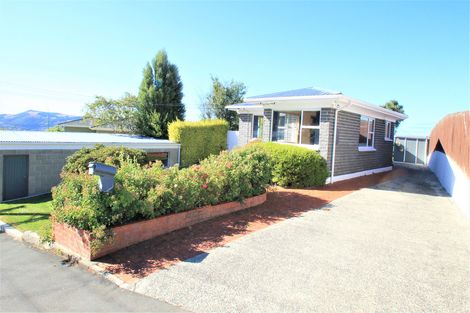 Photo of property in 72 Gilkison Street, Halfway Bush, Dunedin, 9010