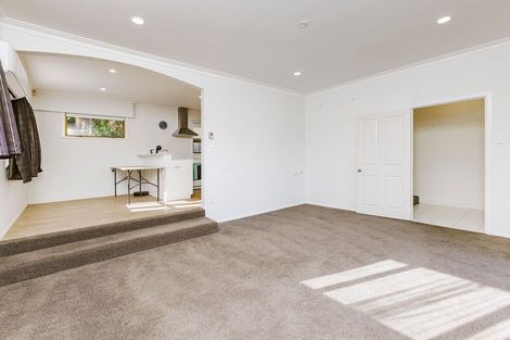 Photo of property in 10 Morrow Terrace, Pukekohe, 2120