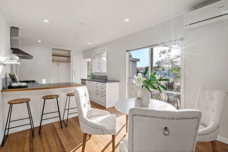 Photo of property in 76 Queenstown Road, Onehunga, Auckland, 1061