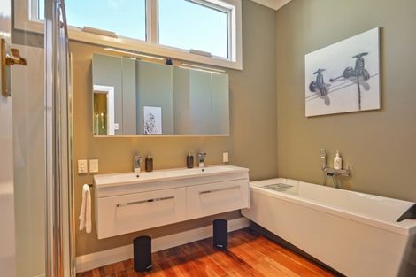 Photo of property in 76 Venice Street, Martinborough, 5711