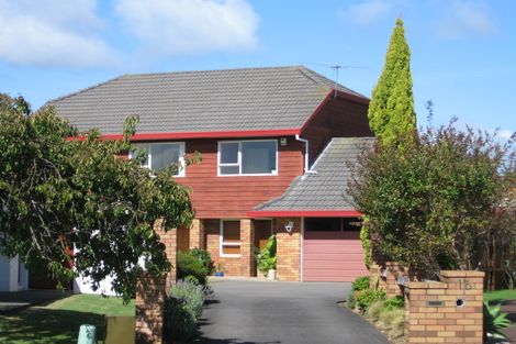 Photo of property in 16 Driscoll Place, Farm Cove, Auckland, 2010