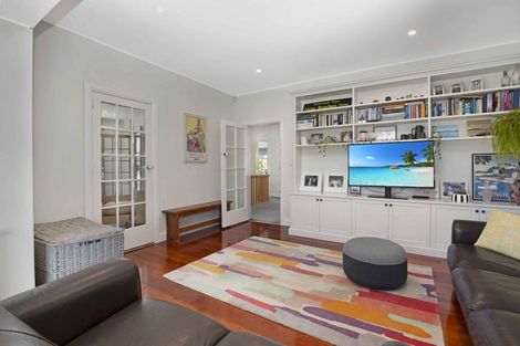 Photo of property in 37 Upland Road, Kelburn, Wellington, 6012