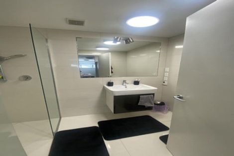 Photo of property in 129 Pendarves Street, New Plymouth, 4312