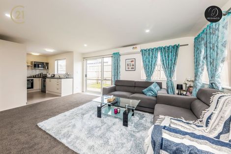 Photo of property in 43 Totara Meadows Court, Wiri, Auckland, 2104