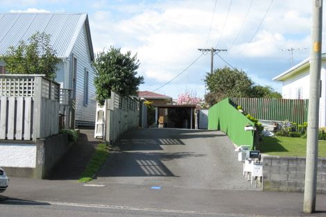 Photo of property in 35a Beach Street, Fitzroy, New Plymouth, 4312