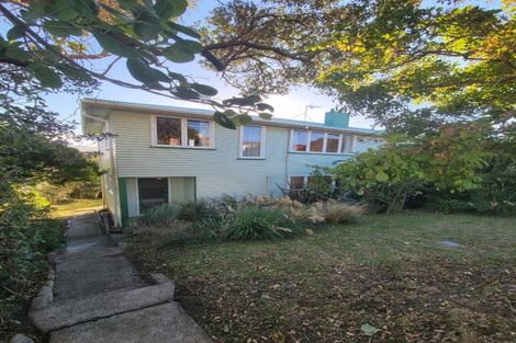 Photo of property in 74-76 Hereford Street, Cannons Creek, Porirua, 5024