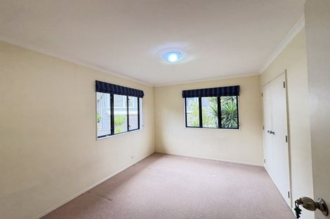 Photo of property in 30 Royal View Road, Te Atatu South, Auckland, 0610
