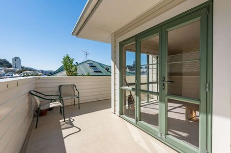 Photo of property in 180 Tinakori Road, Thorndon, Wellington, 6011