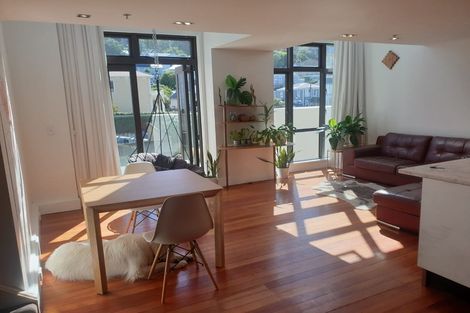 Photo of property in Augusta Apartments, 20/254 Willis Street, Te Aro, Wellington, 6011