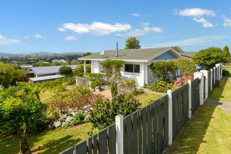 Photo of property in 2 Knox Place, Greerton, Tauranga, 3112
