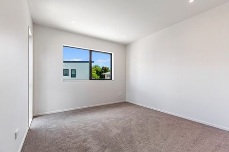 Photo of property in 1/22 Coniston Avenue, Te Atatu South, Auckland, 0610
