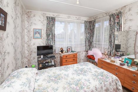 Photo of property in 8 Dermont Street, Bader, Hamilton, 3206