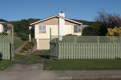 Photo of property in 17 Riwai Street, Paraparaumu, 5032