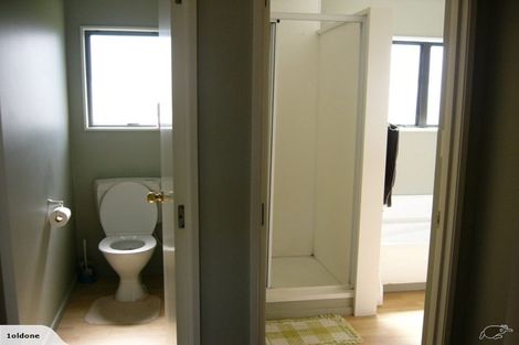 Photo of property in 90 Upper Orewa Road, Wainui, Silverdale, 0992