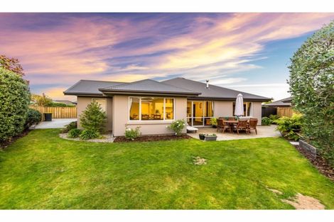 Photo of property in 37 Beechwood Drive, Northwood, Christchurch, 8051
