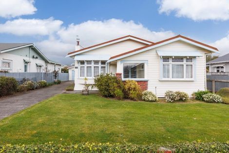 Photo of property in 35 Miro Street, Takaro, Palmerston North, 4410