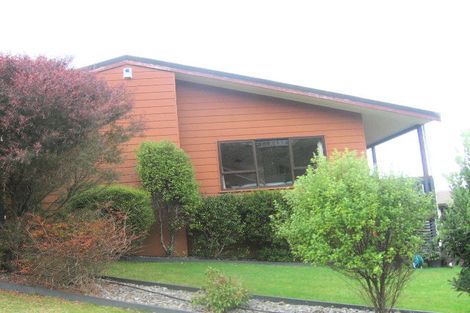 Photo of property in 22 Camellia Terrace, Maungaraki, Lower Hutt, 5010