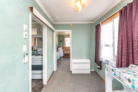 Photo of property in 15 Terrace Street, Aramoho, Whanganui, 4500
