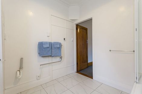 Photo of property in 53 Manor Place, Dunedin Central, Dunedin, 9016