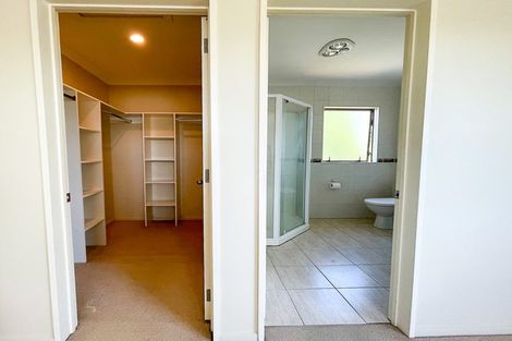 Photo of property in 182a Lake Road, Belmont, Auckland, 0622