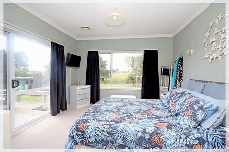Photo of property in 54 Kawiu Road, Levin, 5510
