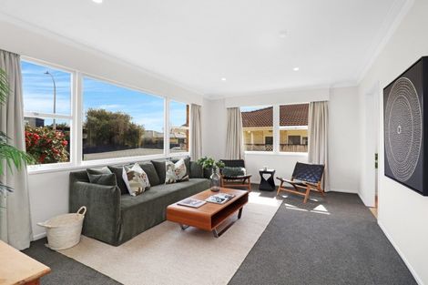 Photo of property in 9a Lilac Place, Otumoetai, Tauranga, 3110