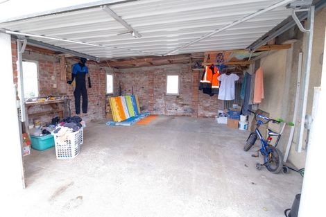 Photo of property in 41 Nichol Street, Heidelberg, Invercargill, 9812