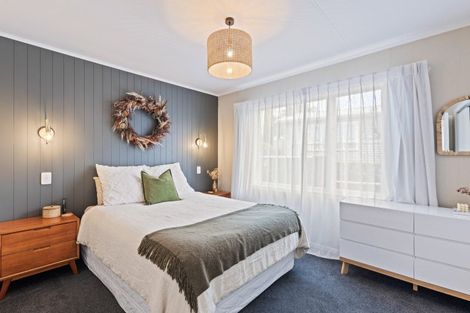 Photo of property in 22 Penrith Street, Westown, New Plymouth, 4310