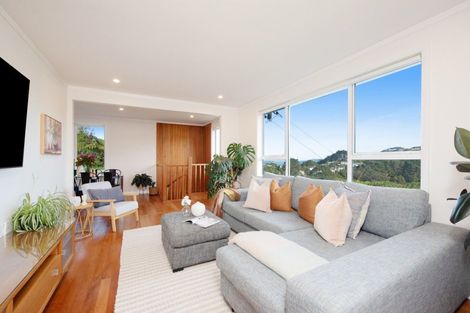 Photo of property in 79 Salford Street, Newlands, Wellington, 6037