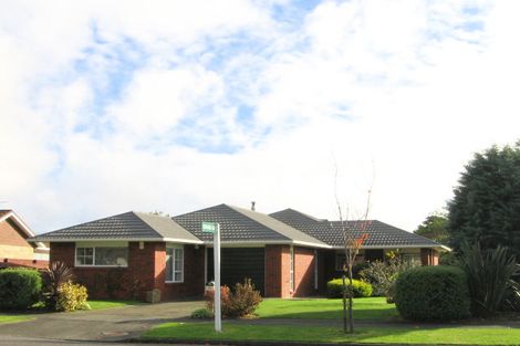 Photo of property in 26 Awanui Drive, Waikanae, 5036