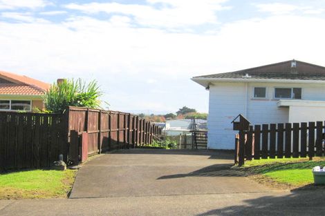 Photo of property in 1/4 Espada Place, Clover Park, Auckland, 2019