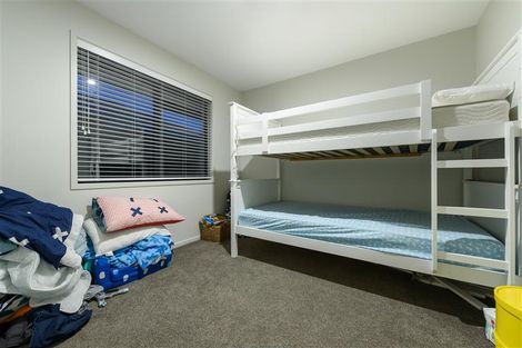 Photo of property in 18 Cupples Street, Papamoa Beach, Papamoa, 3118