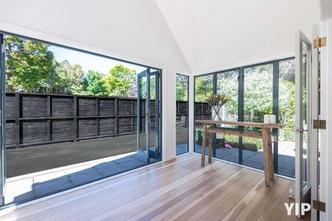 Photo of property in 17a Simla Crescent, Khandallah, Wellington, 6035