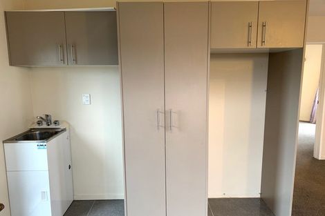 Photo of property in 26 Nile Road, Kelston, Auckland, 0602