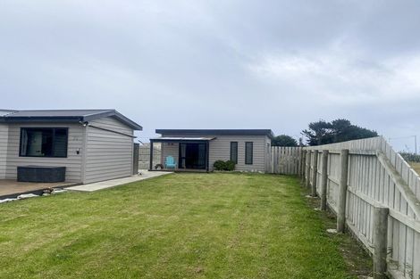 Photo of property in 71 Stafford Street, Orepuki, Riverton, 9881