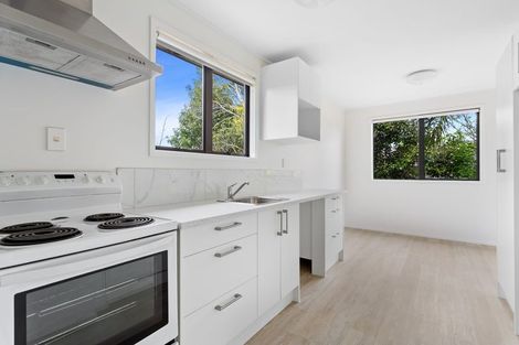 Photo of property in 2/73 Luanda Drive, Ranui, Auckland, 0612