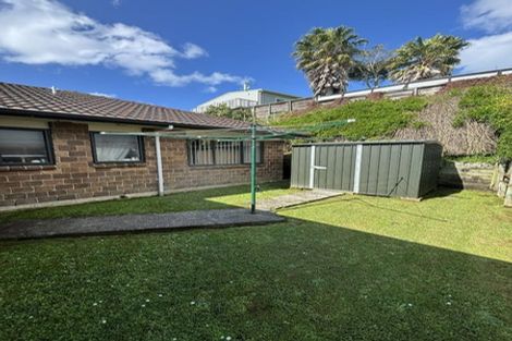 Photo of property in 67 Nimstedt Avenue, Oteha, Auckland, 0632