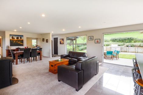 Photo of property in 100 Greer Court, Bunnythorpe, Palmerston North, 4481