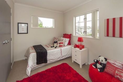 Photo of property in 23 Mulvaney Crescent, Henderson, Auckland, 0612