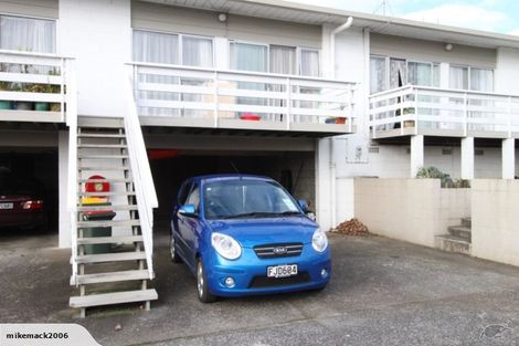 Photo of property in 5/23 Orams Road, Hillpark, Auckland, 2102