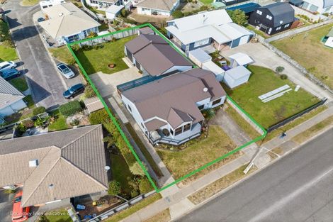 Photo of property in 204 Martyn Road, Whangamata, 3620