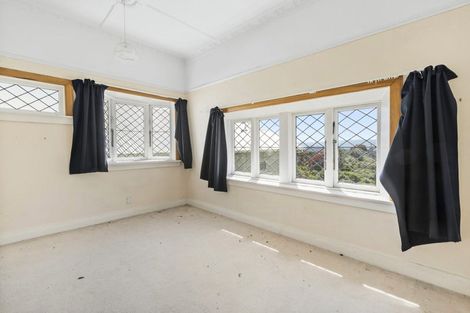 Photo of property in 72 Mitchell Street, Brooklyn, Wellington, 6021