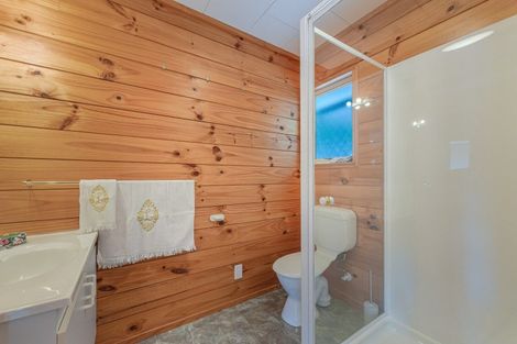 Photo of property in 22 Amelia Crescent, Waikawa, Picton, 7220