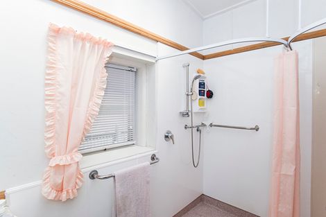 Photo of property in 14 Maclean Street, Whataupoko, Gisborne, 4010