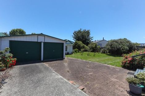 Photo of property in 3 Sequoia Crescent, Owhata, Rotorua, 3010