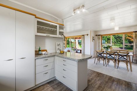 Photo of property in 96 Ward Road, Hamurana, Rotorua, 3097