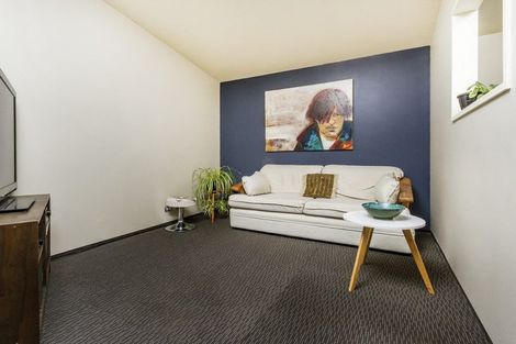 Photo of property in 39a Forrest Hill Road, Milford, Auckland, 0620