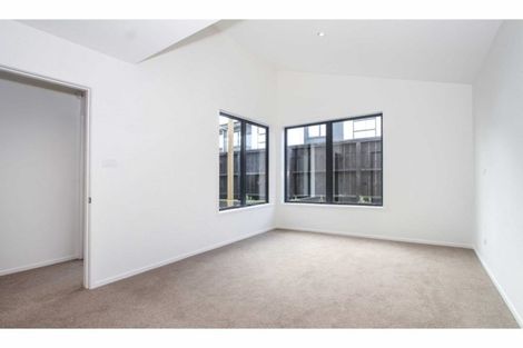 Photo of property in 29 Wallace Road, Ranui, Auckland, 0612